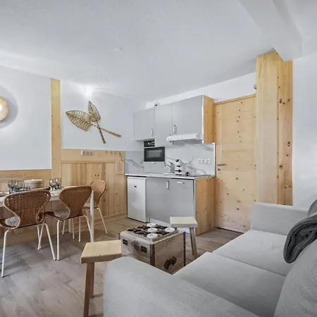 Moderne Proche Centre Et Pistes Avec Wifi - Fr-1-640-69 Appartamento Val Thorens